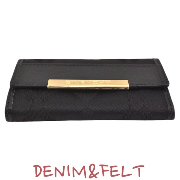 GIVENCHY Black Canvas Leather 6 Hooks Key Case/Holder | PRELOVED🖤🖤 - Picture 7 of 16